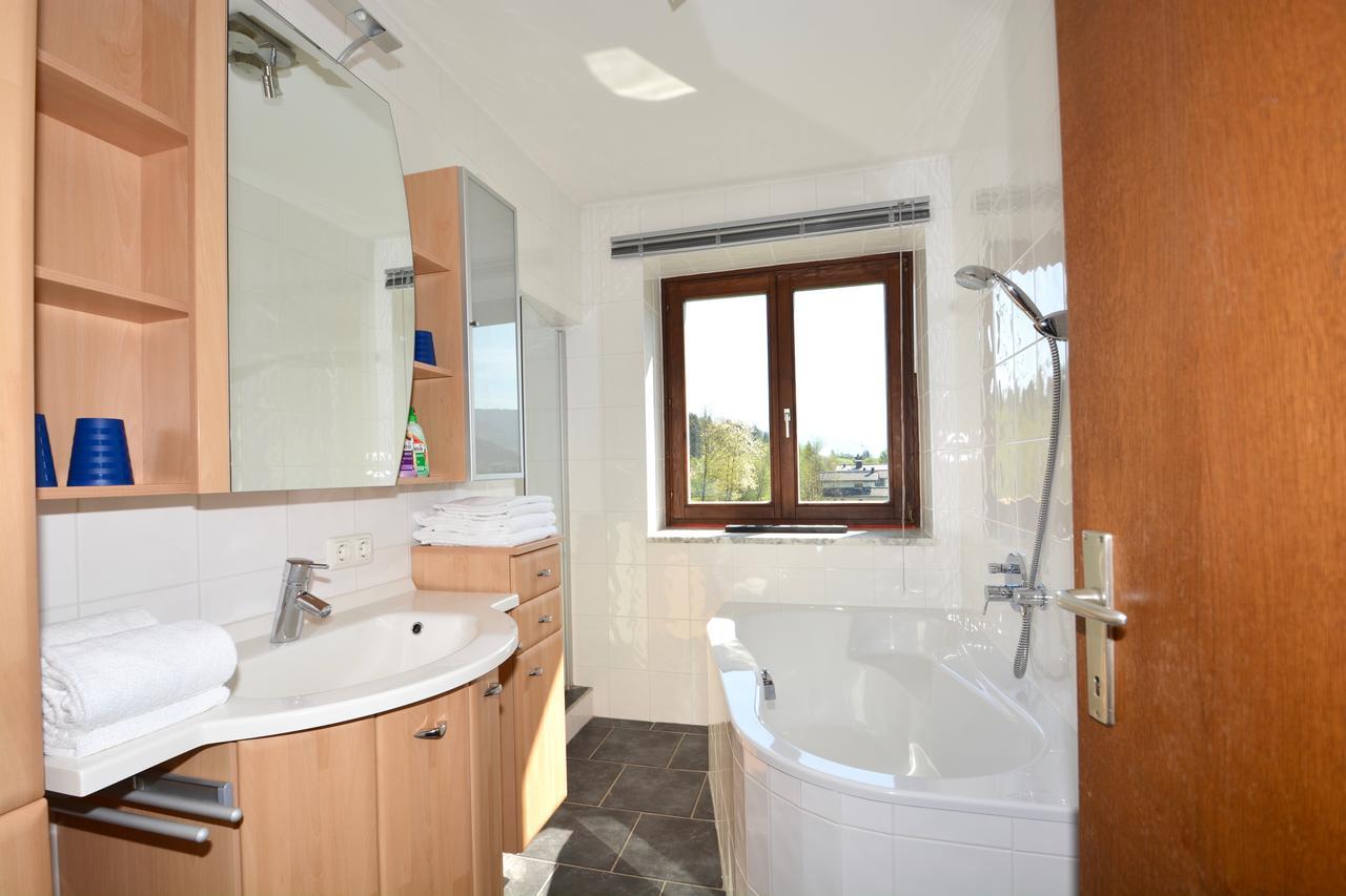 Foxes Mountain View By Z-K-H Rentals Rain  Esterno foto